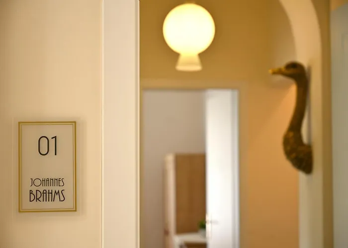 Gloriette - Boutiqueappartements Am Woerthersee 4*